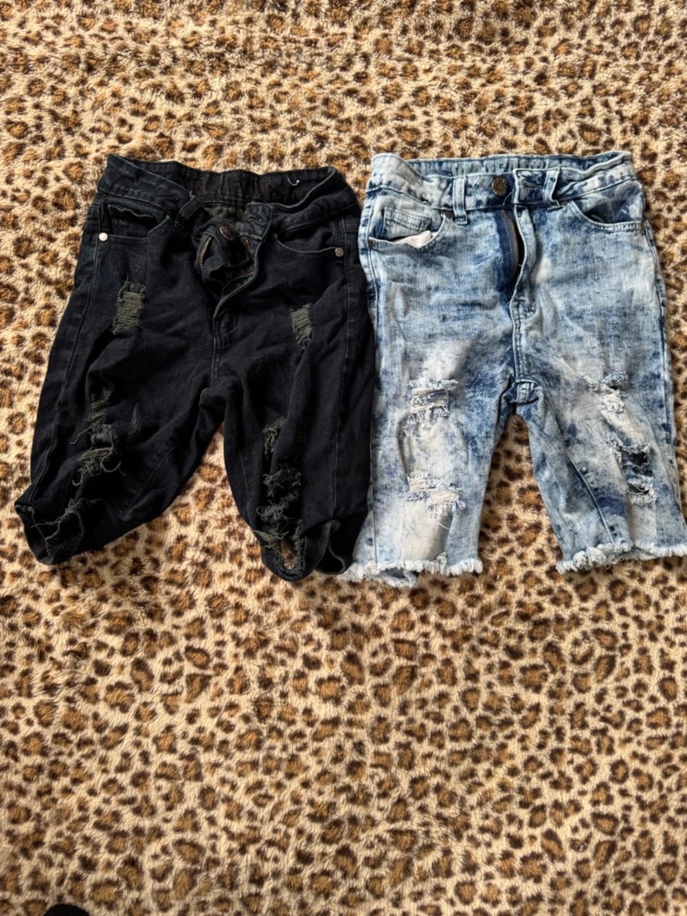 VIP juniors size 1/2  Distressed Denim Shorts in Black and Light Blue